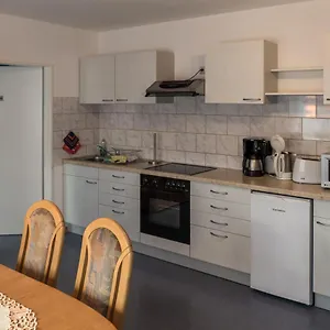 Hundemüde In Apartment
