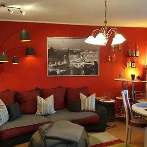 beliebte-unterkunft-zwischen-dusseldorf-koln-60qm.topcolognehotels.com/