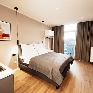nuva-apartments.topcolognehotels.com/
