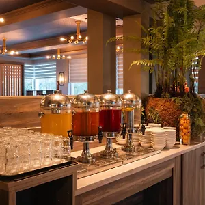 https://the-gleneagle-river-apartments.hotel-killarney.com